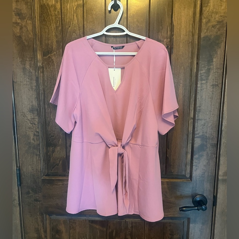 Brand new bloom chic shirt